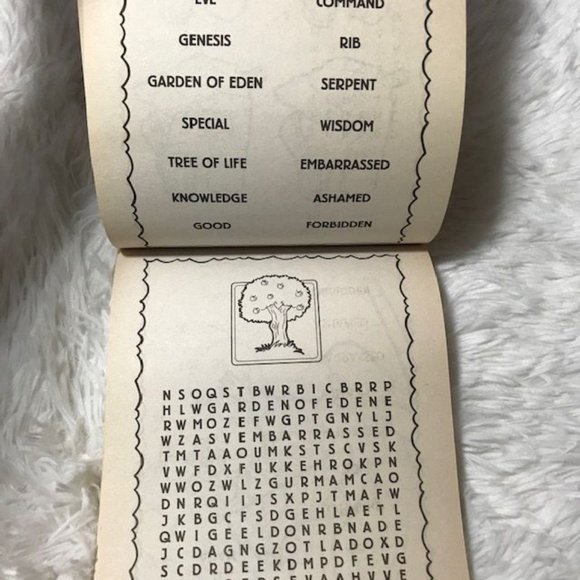 NWOT 4Pc Color Art, Zendoodle, Bible Activity, Mad Libs Coloring Activity Set - Picture 12 of 16